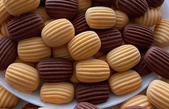 Kahve Yanı Kurabiyesi - Lokmalık Kurabiye - Az Malzemeli