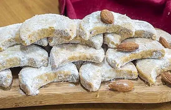 Kahve yanı tarifleri - Kavala Kurabiye - Az malzemeli tarifler