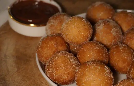 Kahve yanı tatlısı - Alman Lokması - Az malzemeli tarifler