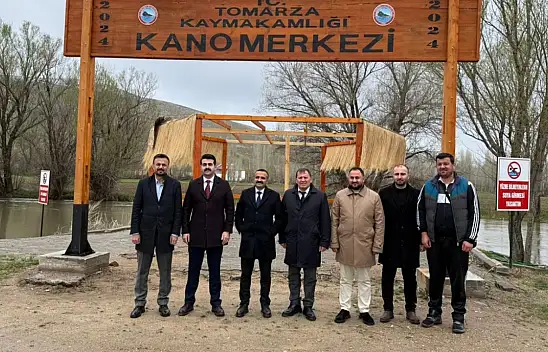 Kano merkezini su bastı: Vali Tekeş protokol üyeleriyle sahaya indi!