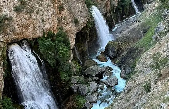 Kapuzbaşı Şelaleleri yeni yüzüyle göz kamaştırıyor!