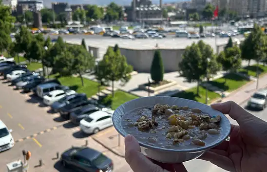 Kararmayan Aşure tarifi!