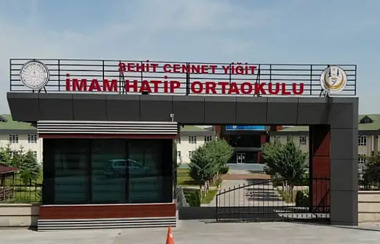Kayseri'de kayıt skandalı: Okul aile birliğinin 2 bin TL para istediği iddiası!