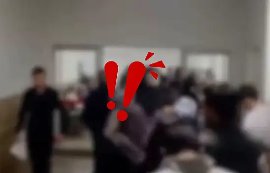 Kayseri acilde uzun kuyruk tepkisi: Hastalar tek hemşirenin çalıştığını iddia etti!