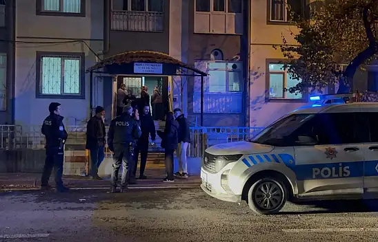 Kayseri'de 18 yaşındaki genç kız 4. kattan düştü: Durumu ağır