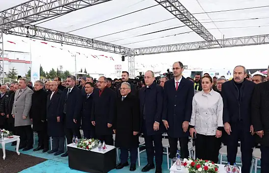 Kayseri'de 618 adet konutun temeli atıldı