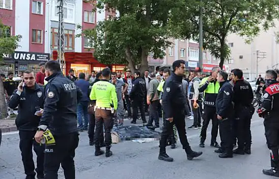 Kayseri'de acı olay! - İşçi servisi bisikletli çocuğa çarptı...