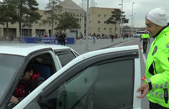 Kayseri'de araç sayısı dikkat çekti!