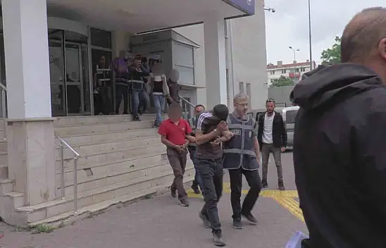 Eş zamanlı operasyon: 25 gözaltı