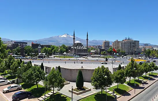 Kayseri'de bebekli aileler için ücretsiz paket!