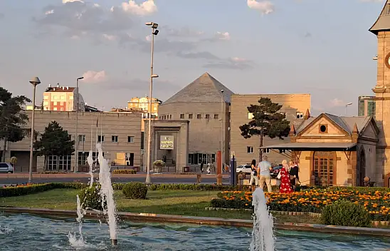 Kayseri'de Bugün Hava Nasıl Olacak? ( 3 Ekim )