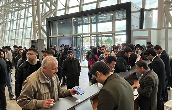 Kayseri'de büyük gün geldi - İş arayanlar burayı mesken tuttu!