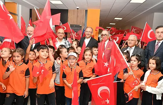 Kayseri'de çiçeği burnunda okul yeni eğitim öğretim döneminde açıldı!