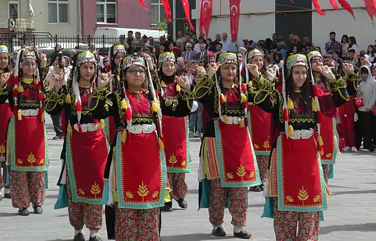Kayseri'de Çocuklar Coşkuyla Bayramlarını Yaşadı