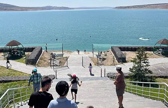 Kayseri'de deniz manzarasında yemek yemek kaç TL?