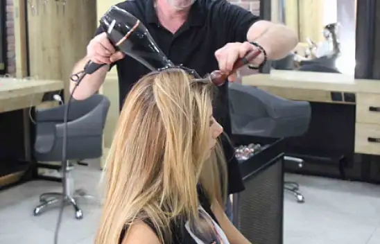 Kayseri'de Dudak Uçuklatan Kuaför Fiyatları