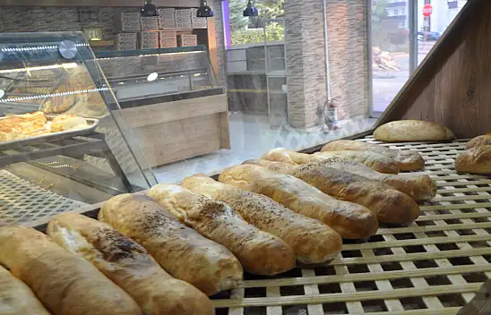 Kayseri'de ekmeğe zam! Fırıncı Yavuz: 6.50 az 8 TL olması gerekir!
