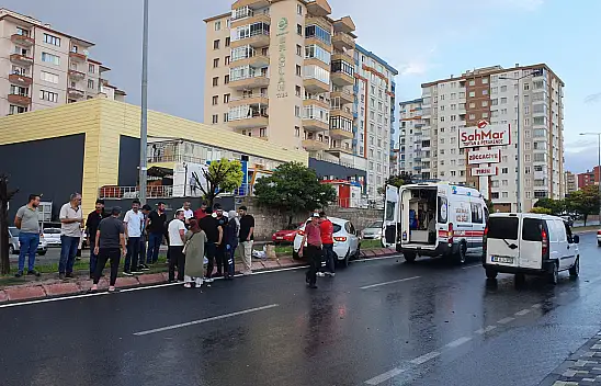 Kayseri'de feci kaza - Çok sayıda yaralı var!