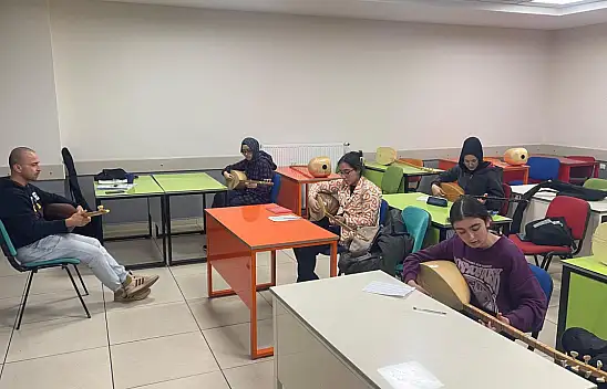 Kayseri'de gençlerin yeni adresi Değer Gençlik Merkezi!