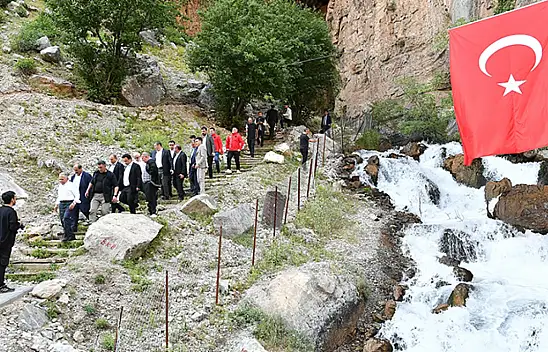 Kayseri'de gezilecek yer arayanlar: Şelaleler Diyarı'na davet var!