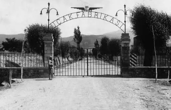 Kayseri'de gömülü uçak iddialarına yanıt:  'Asıl gömülen Türk evladının inancıydı'