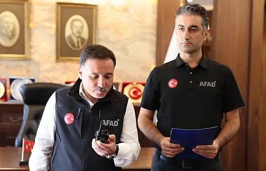 Kayseri'de haberleşme tatbikatı: Vali Çiçek telsizden talimat verdi!