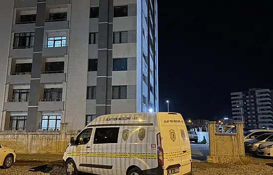 Kayseri'de hareketli gece - 'Laf atma' kavgası kötü bittii: 1 ölü, 1'i ağır 2 yaralı!