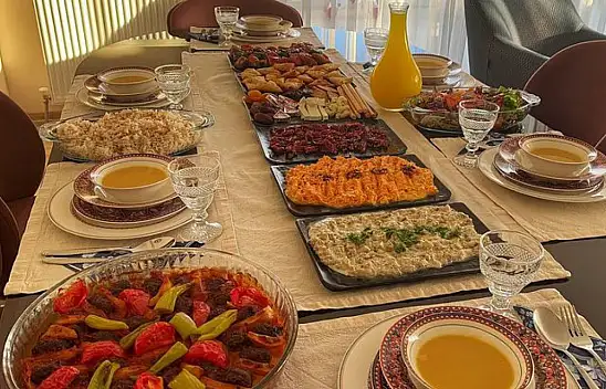 Kayseri'de İftar Davetleri Bütçeyi Zorluyor!