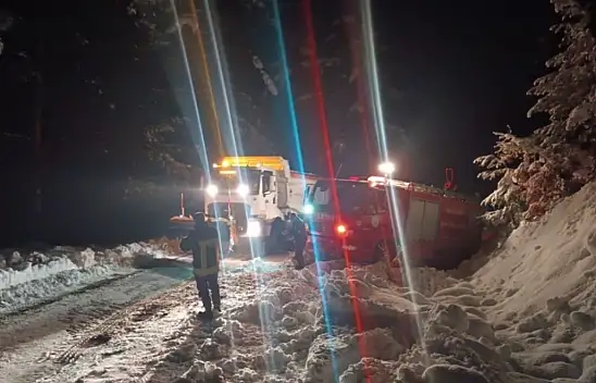 Kayseri'de kar mesaisi: 146 mahalle yolu ulaşıma açıldı