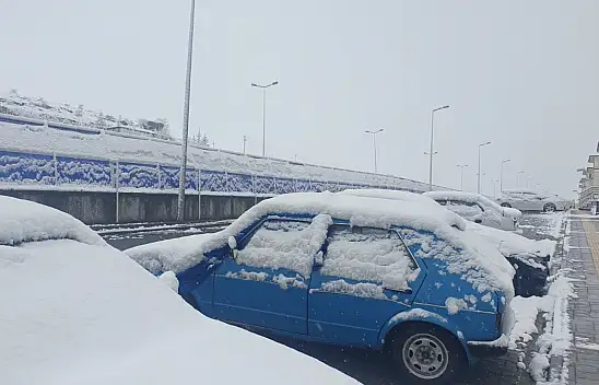 Kayseri'de kar yağışı etkili oluyor – 10 cm oldu!