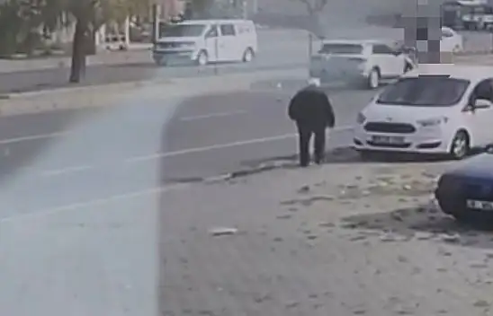 Kayseri'de lise öğrencisinin hayatını kaybettiği kaza kameralara yansıdı