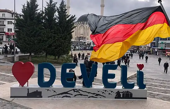 Kayseri'de mahalle tartışması: Almanya'dan gelen itiraz Develi'de gündem oldu!