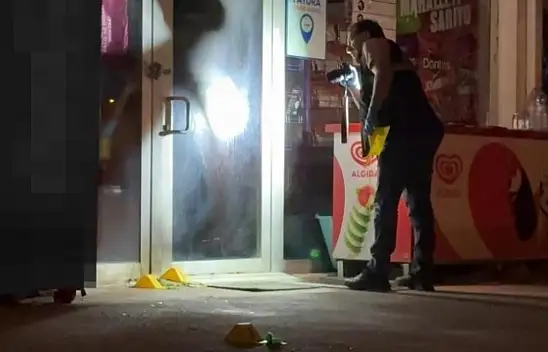 Kayseri'de markete molotoflu saldırı! 3 şüpheli tek tek yakalandı