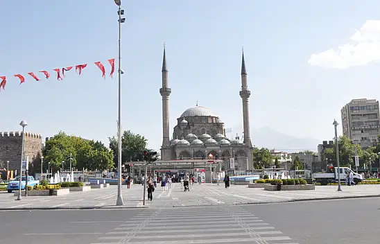 Kayseri'de namaz vakitleri (1 Eylül)