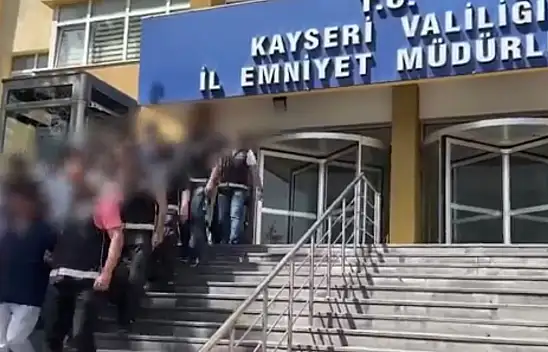 Kayseri'de Operasyon: 300 Milyon Yıllık Fosil Bulundu!