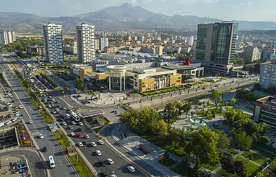 Kayseri'de Şaşırtan Görüntüler – Evlenmek İçin Bakın Ne Yaptı?