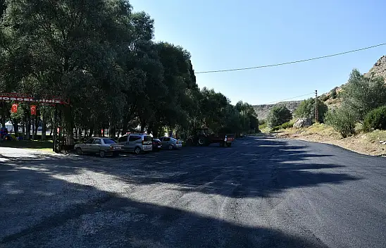 Kayseri'de şenlik alanına giden yollarda çalışma