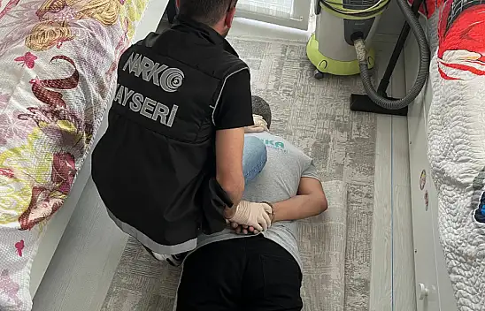 Kayseri'de sokak satıcılarına baskın!