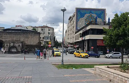 Kayseri'de tek tek sökülecek!