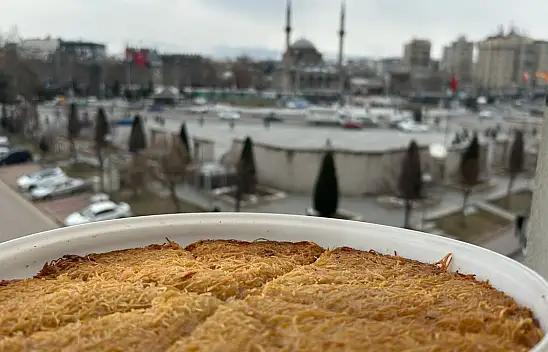 Kayseri'de tel kadayıfın her teline zam geldi: İki Ramazan arasındaki fiyat değişimi şaşırttı!
