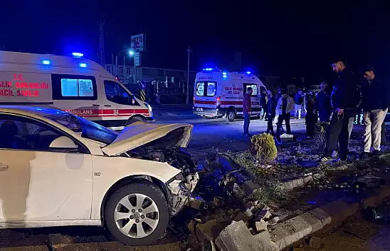 Kayseri'de trafik kazası: 3'ü ağır 4 yaralı