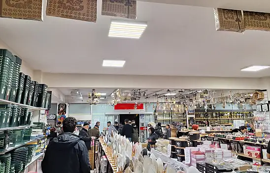 Kayseri'de tüm ürünlerine indirim yaptı! Geç saatlere kadar açık kaldı