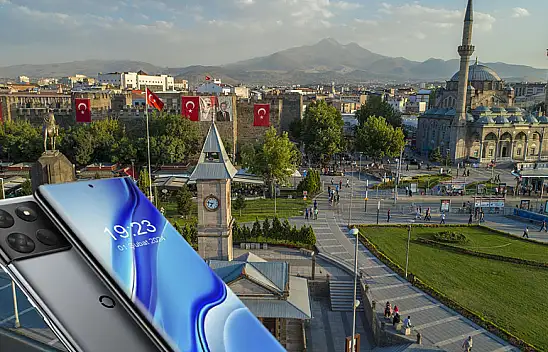 Kayseri'de üretiliyor – Dünya markalarına kafa tutuyor! Yerli telefon OVION kaç TL?