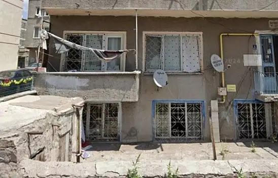 Kayseri'de 'Yarım milyona' harabe ev satıyorlar!