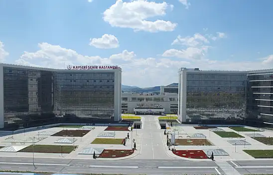 Kayseri'de 'yarım tıp fakültesi' tartışması!