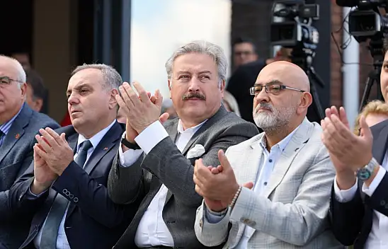 Kayseri'de yeni sosyal yaşam merkezi hizmete açıldı
