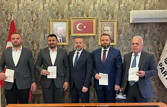 Kayseri'de Yeniden Refah Partili isimler AK Parti'ye geçti!