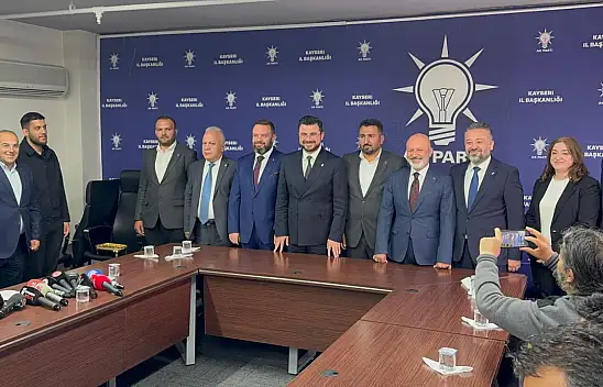 Kayseri'de Yeniden Refah'tan AK Parti'ye transfer!