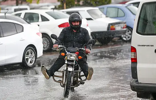 Kayseri'de yoğun sağanak etkili oldu