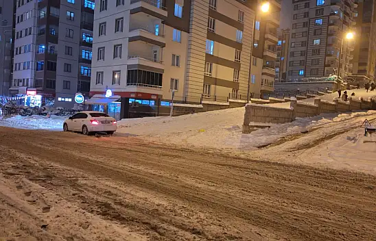 Kayseri'de zincir marketin sahte indirim kampanyası tepki çekti